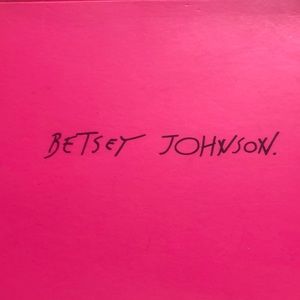 Betsey Johnson 7 1/2